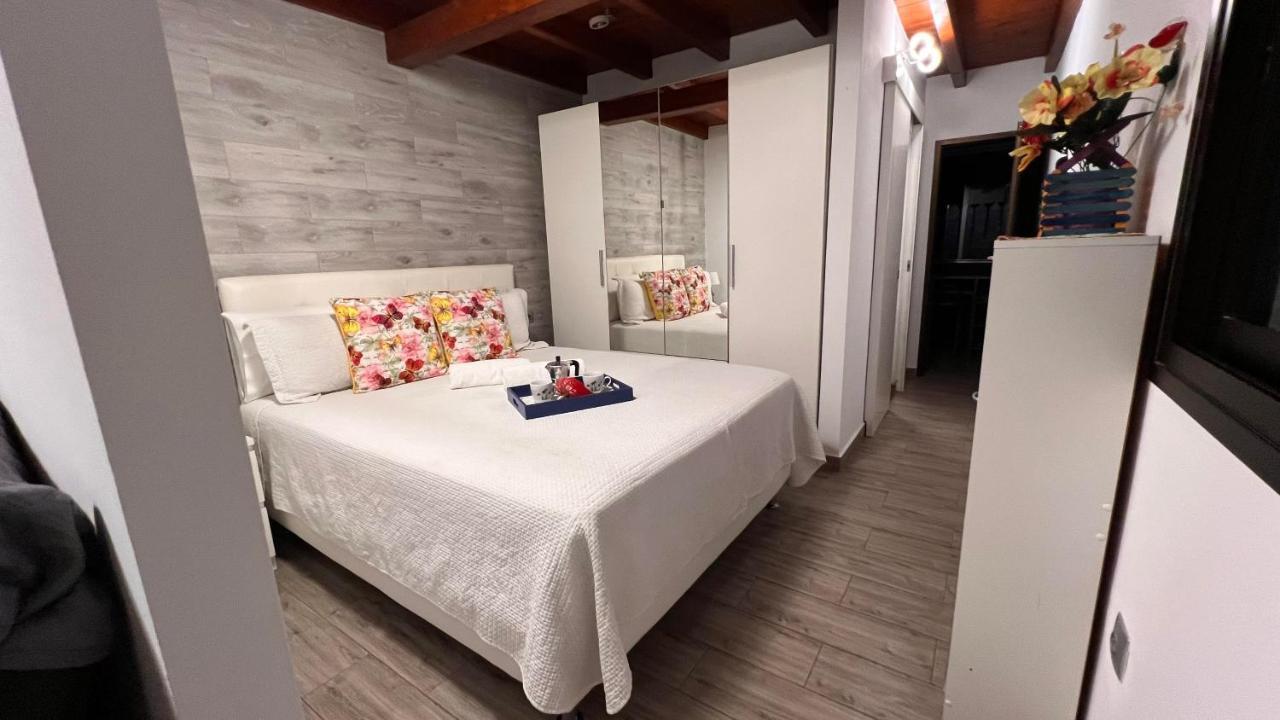 Estudio Agradable, Con Jacuzzi, Terraza Y Barbacoa, Totalmente Independiente Apartment Corralejo Exterior photo